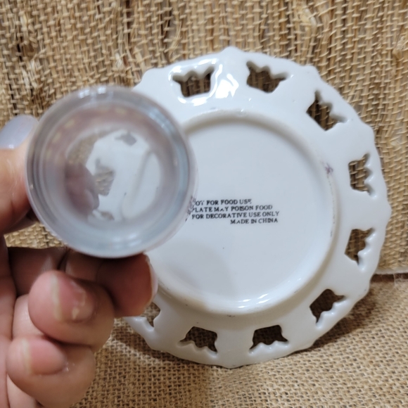 Lot of 2 Vintage Mini Las Vegas Souvenier Plate and Shot Glass - Picture 5 of 5